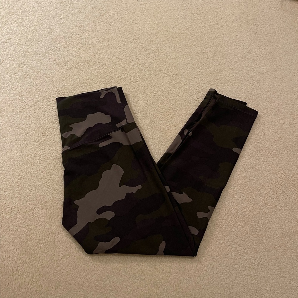 aerie camo legging